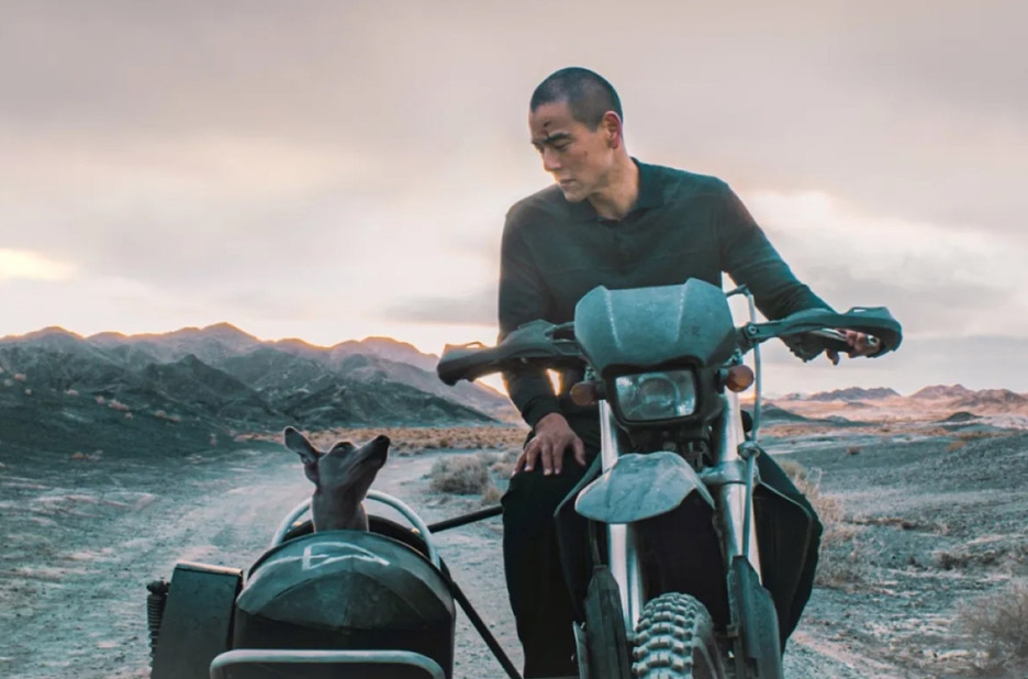 Eddie Peng and Xiao Xin hit the road in Black dog