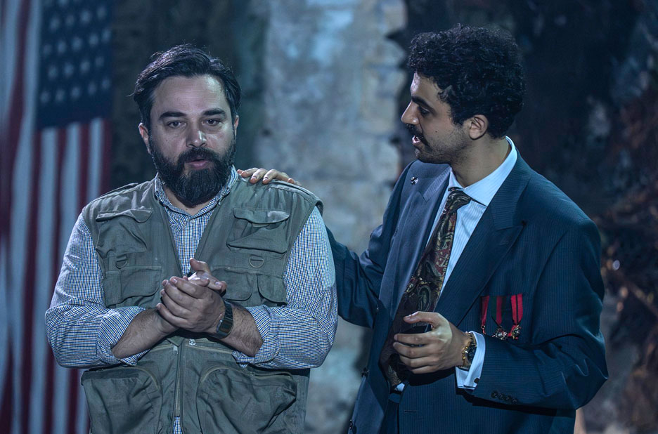 Ammar Haj Ahmad and Sayyid Aki in Bengal Tiger at the Baghdad Zoo (Credit Ellie Kurttz)