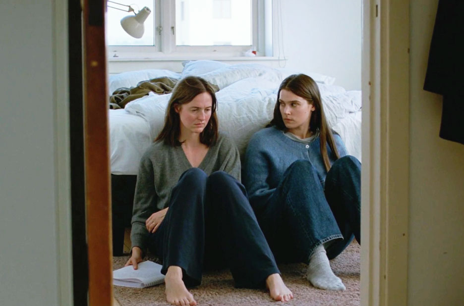 Renate Reinsve and Inga Ibsdotter Lilleaas in Sentimental value by Joachim Trier